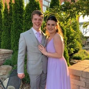 Meet your Posher, Ally